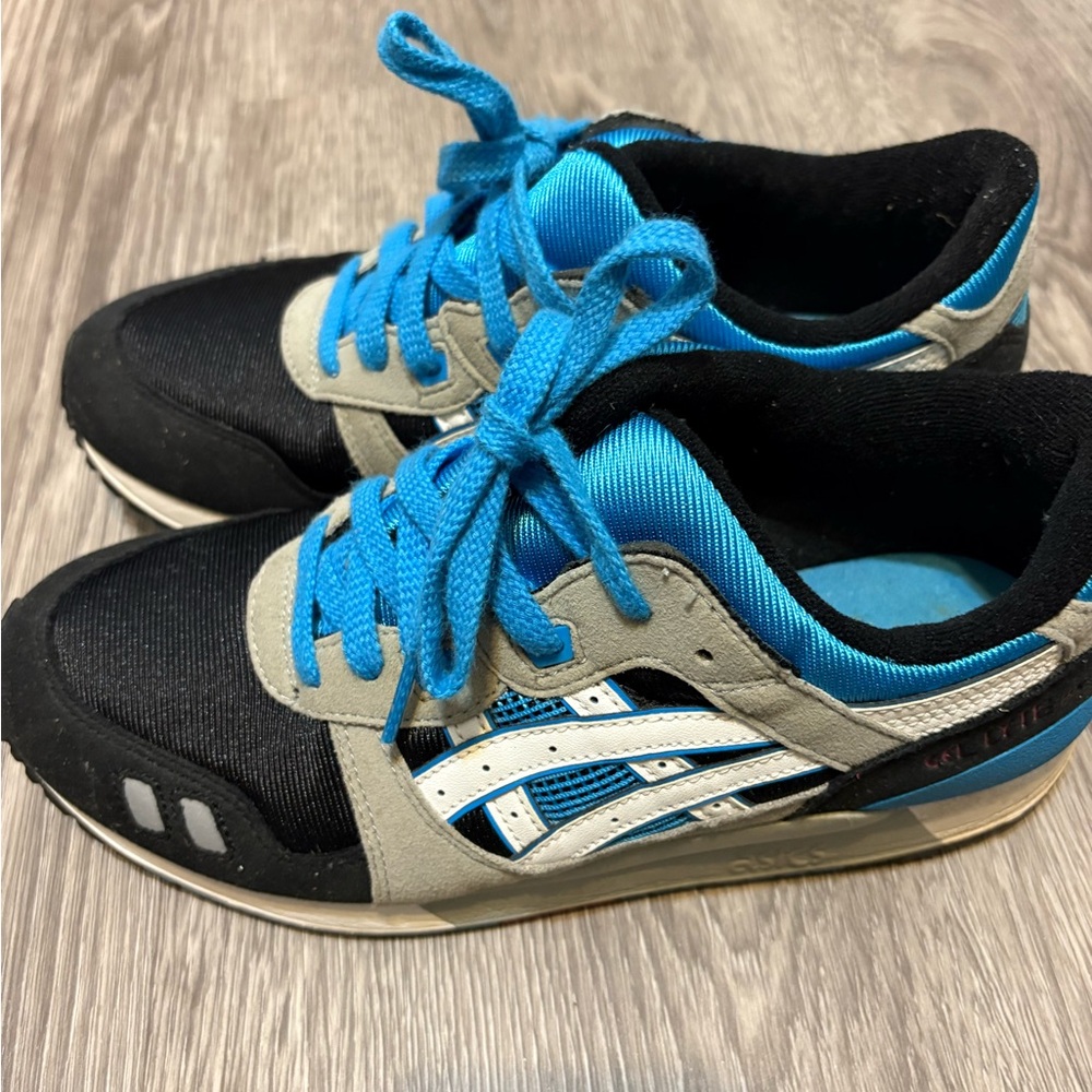 ASICS Kids' Black, Blue, and Gray Sneakers